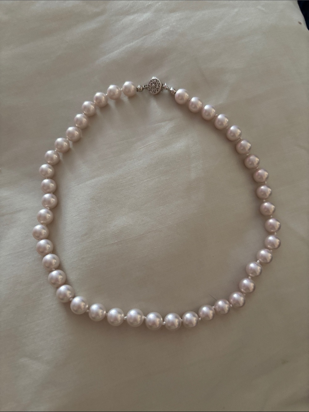 Natural hand knotted pink pearl with 925 sterling clasp
